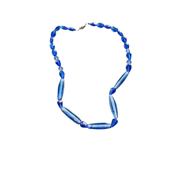 Vintage Blue Glass Beaded Necklace With Magnetic Clasp 1970s - Picture 6 of 8